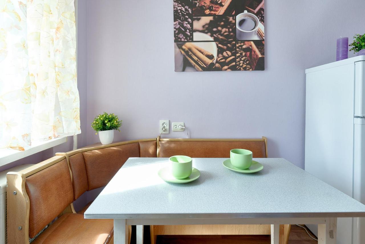 B11-35 NEW TWO SEPARATE BEDROOMS IN CENTER CITY- BALCONNY WITH EXCELLENT VIEW ON GULLIVER MALL - PALACE OF SPORTS - Baseina Street, 11 Kiew Exterior foto