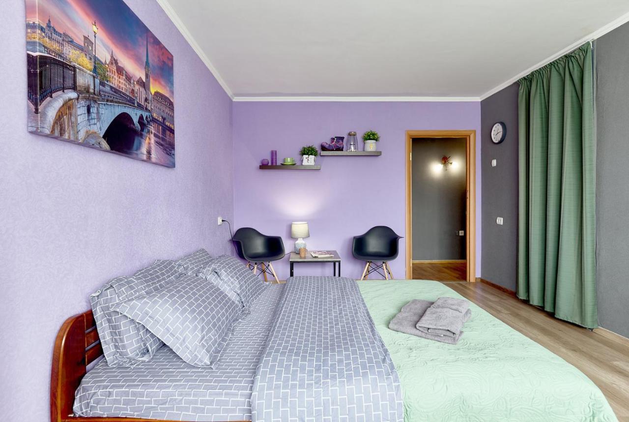 B11-35 NEW TWO SEPARATE BEDROOMS IN CENTER CITY- BALCONNY WITH EXCELLENT VIEW ON GULLIVER MALL - PALACE OF SPORTS - Baseina Street, 11 Kiew Exterior foto