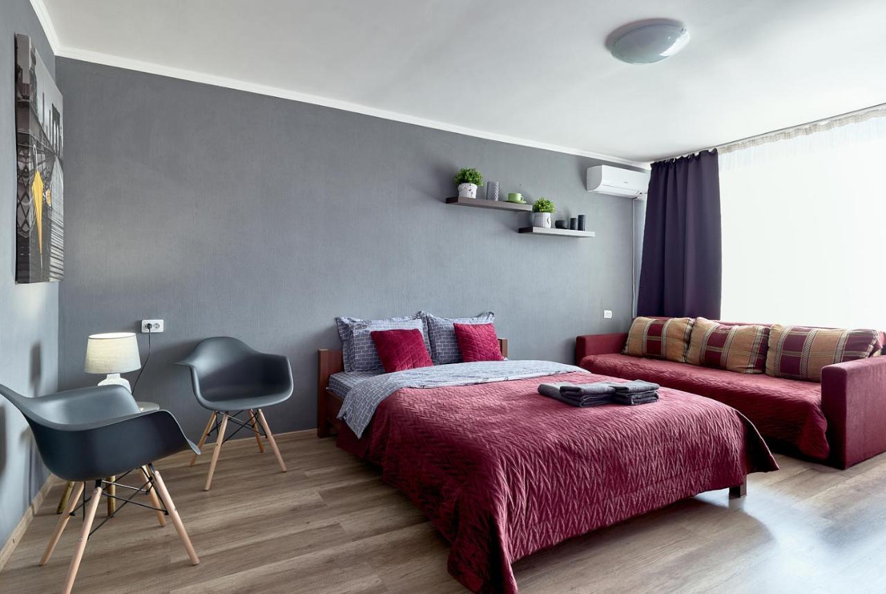 B11-35 NEW TWO SEPARATE BEDROOMS IN CENTER CITY- BALCONNY WITH EXCELLENT VIEW ON GULLIVER MALL - PALACE OF SPORTS - Baseina Street, 11 Kiew Exterior foto